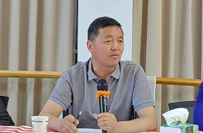 3、吴波讲话_副本.jpg