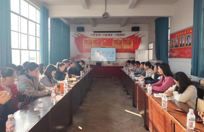 调研座谈会_副本.jpg